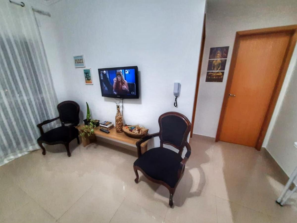 Bali - Paz & Conforto Com Wifi E Vaga,Max4 Pessoas Сан-Карлус Экстерьер фото